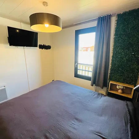 Magnifique Climatise Avec Jardin Adapte Pmr Giffaumont-Champaubert